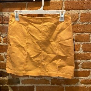 Forever 21 orange skirt - never been worn